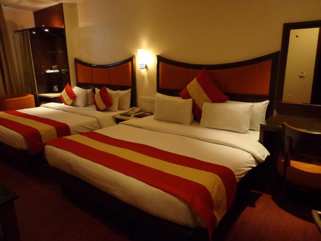 Hotel Aura New Delhi Exterior foto