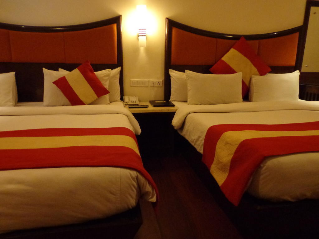 Hotel Aura New Delhi Exterior foto