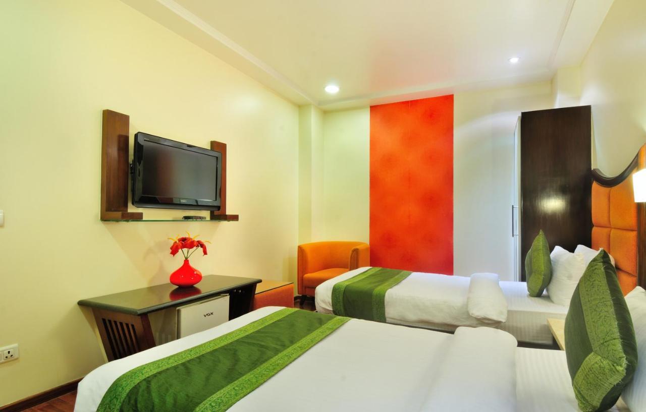 Hotel Aura New Delhi Exterior foto