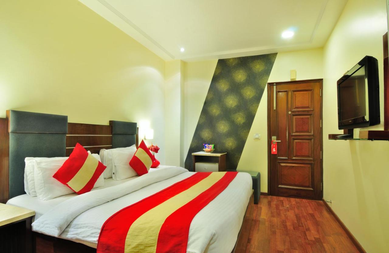 Hotel Aura New Delhi Exterior foto