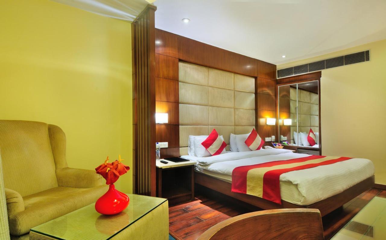 Hotel Aura New Delhi Exterior foto